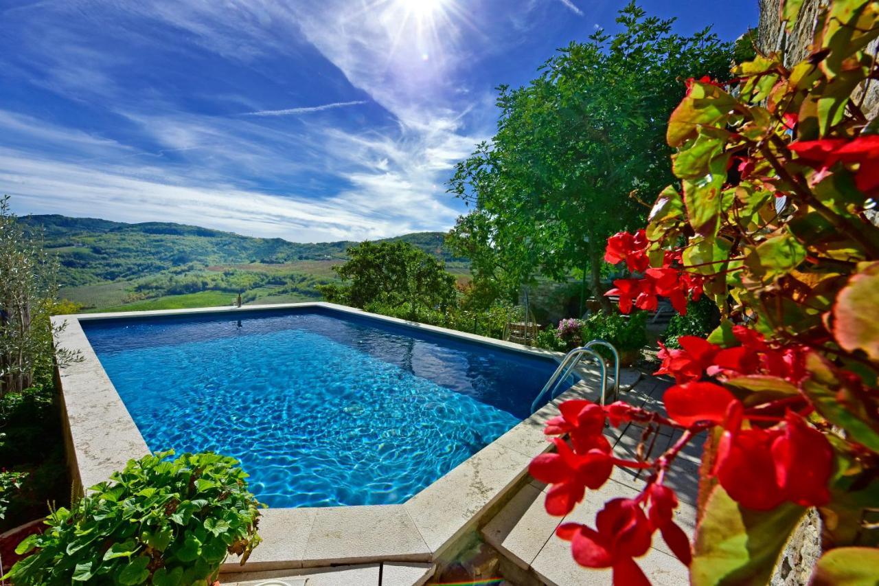 Villa Luna Motovun Exterior photo